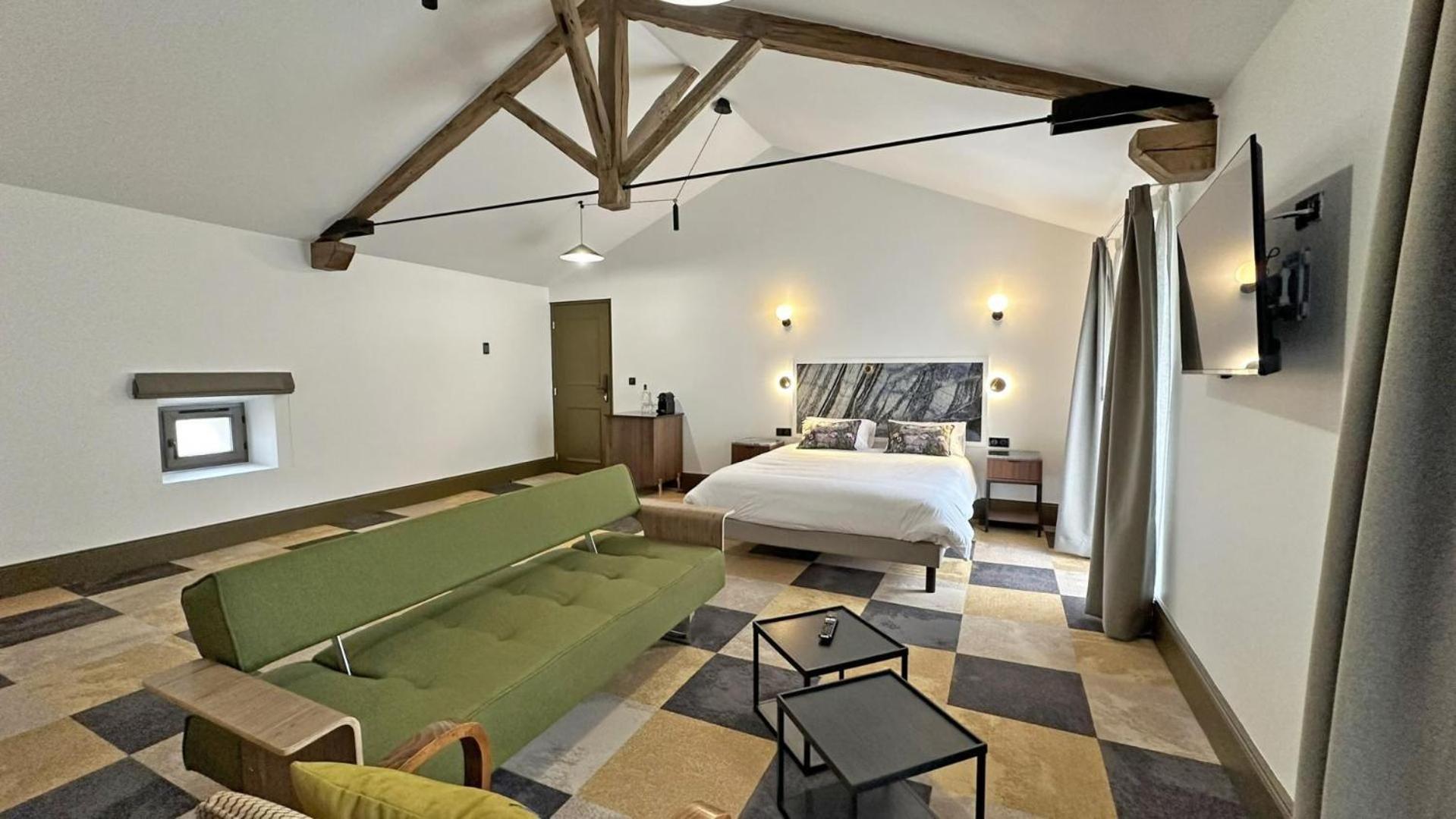Le Manoir Des Perrieres Rochechouart Exterior foto
