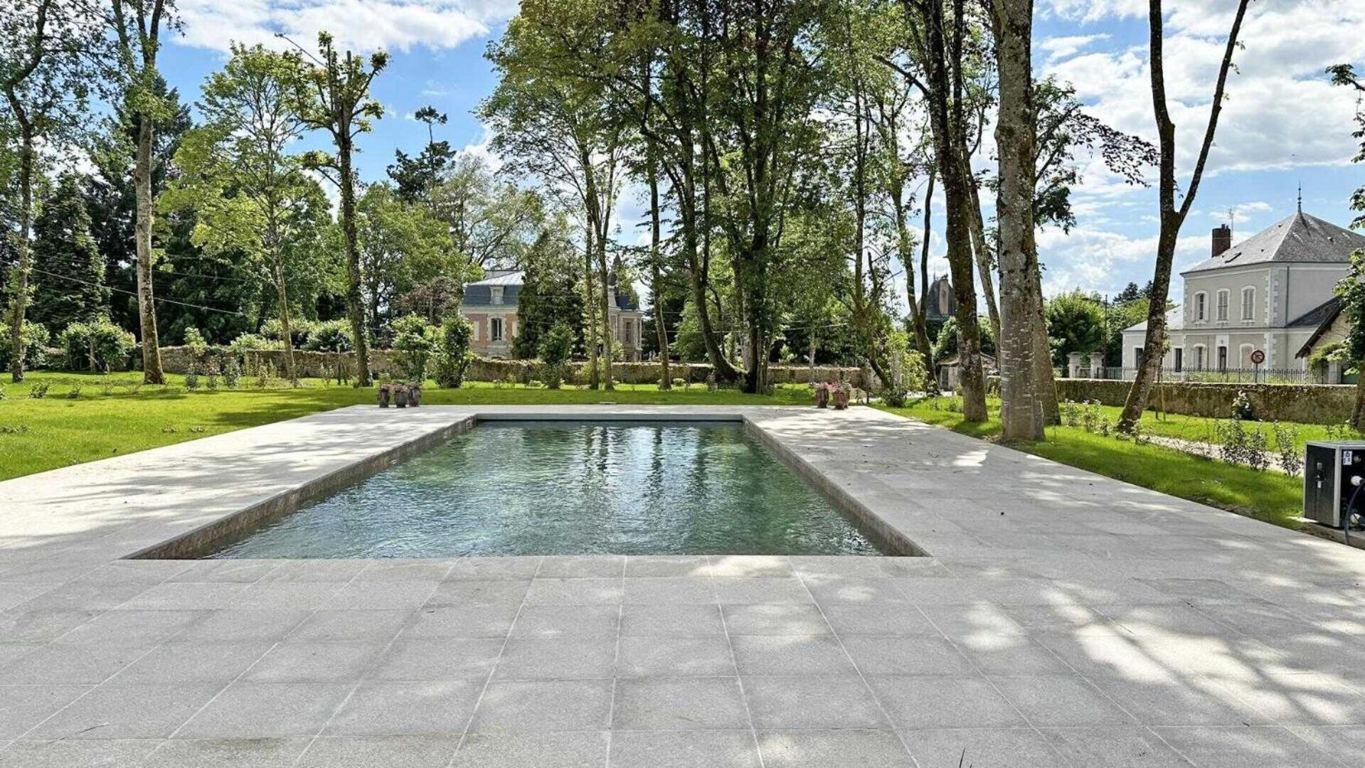 Le Manoir Des Perrieres Rochechouart Exterior foto